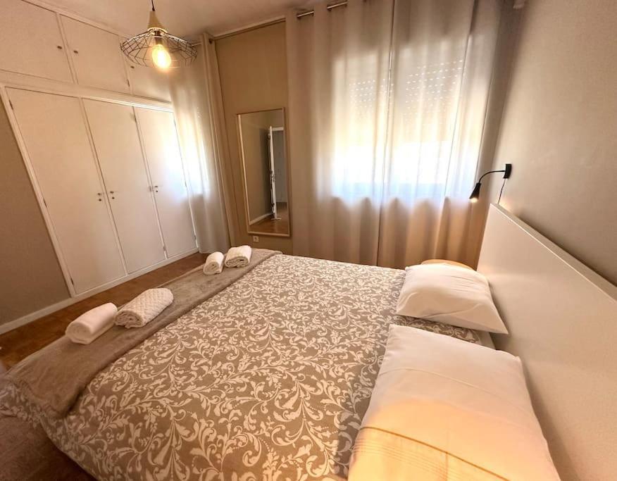 Renovado Com Ac, 2 Wc Completos, Terraco E Garagem Apartamento Porto Exterior foto